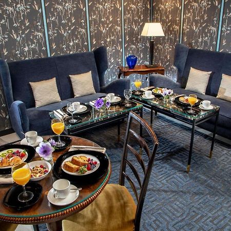 The Inn At The Spanish Steps Luxury Collection - Mario De' Fiori Suite Roma Dış mekan fotoğraf