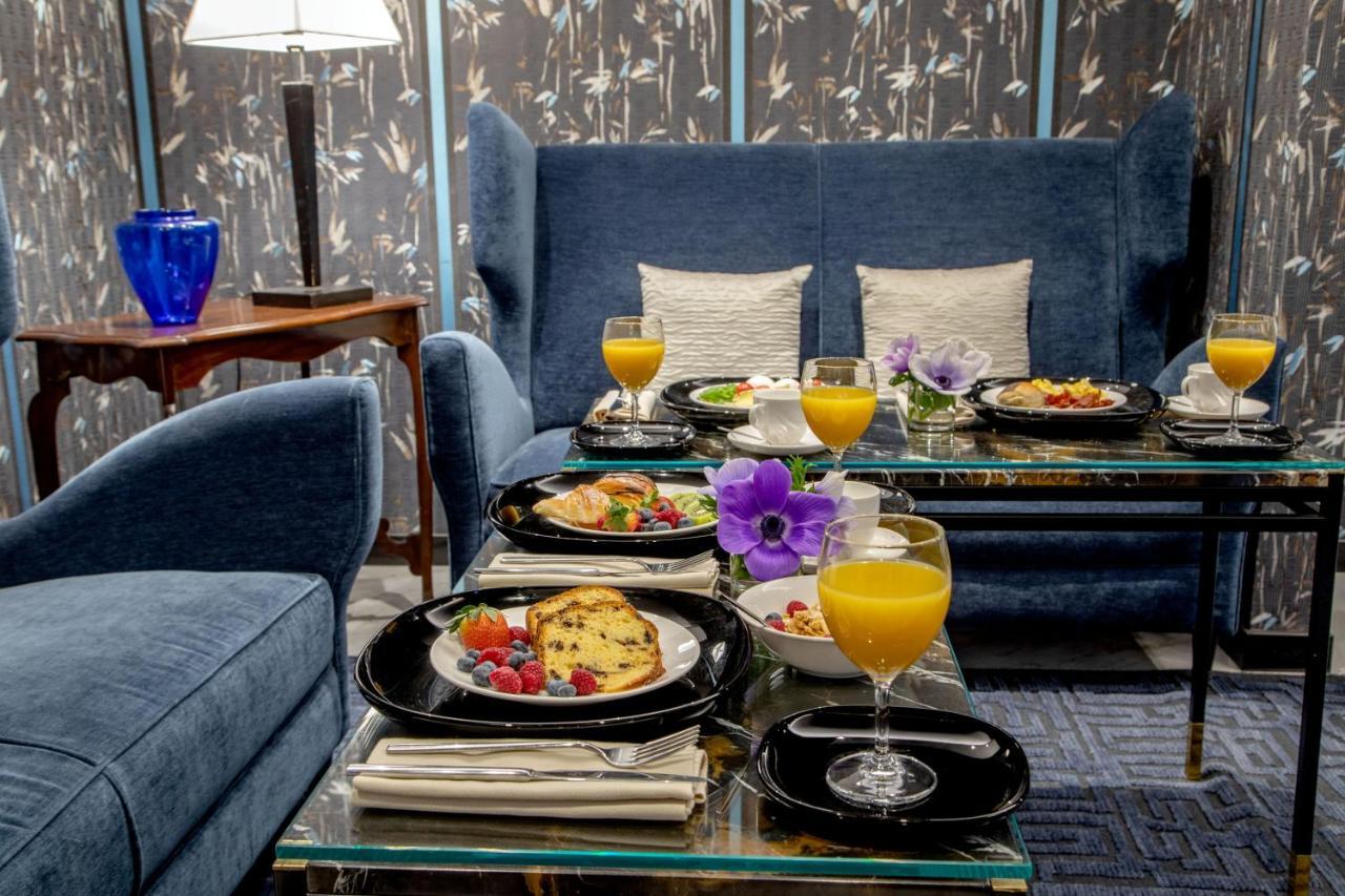 The Inn At The Spanish Steps Luxury Collection - Mario De' Fiori Suite Roma Dış mekan fotoğraf